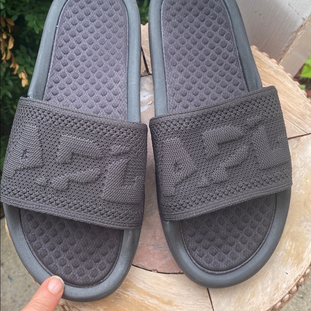 APL Athletic Propulsion Labs Big Logo Techloom Green Sandals Slides Size 9 - Picture 2 of 8
